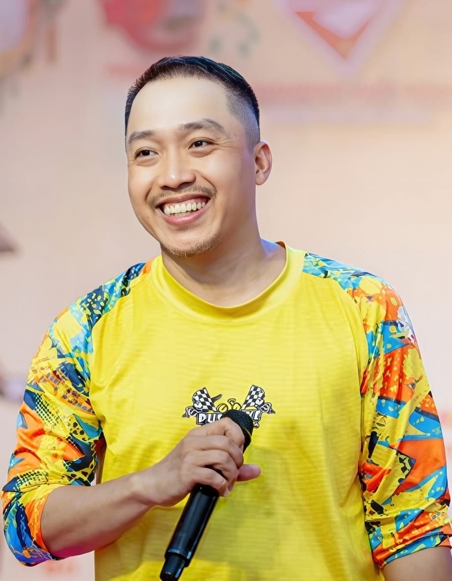 Duy Sáng - Admin Manager, Design, MC